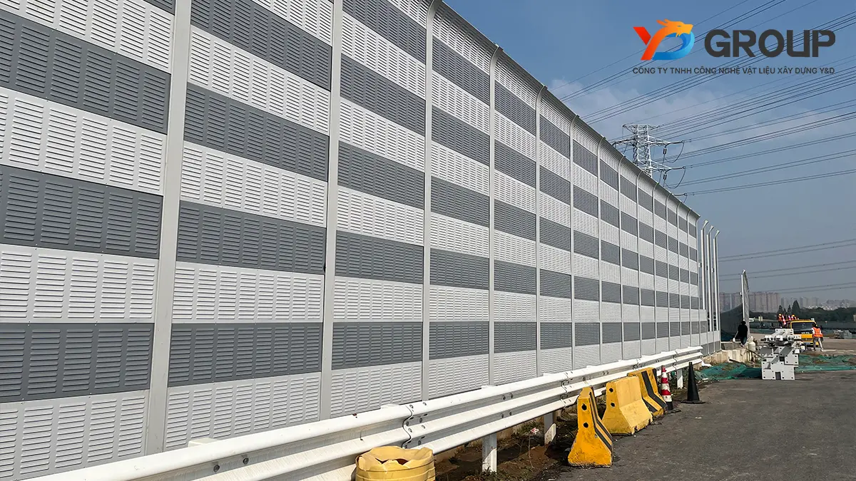 Panel tường chống ồn tiêu âm và phản âm theo quy cách dự án